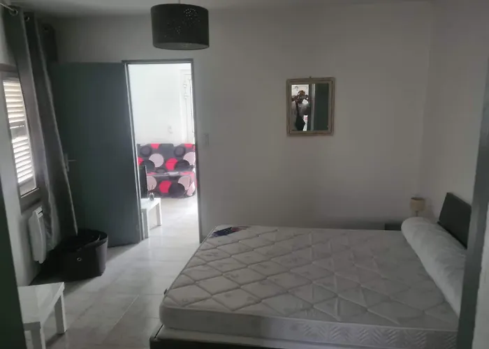 Independant Apartment *